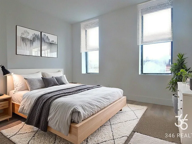 964 Amsterdam Ave #6C — Photo 3
