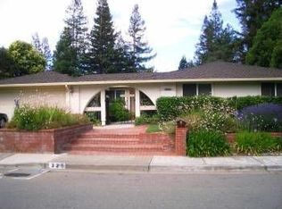 225 Firestone Dr, Walnut Creek, CA 94598