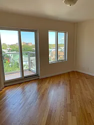 Sold by Dreamlife Realty New York