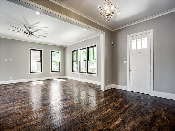 5th image of 2314 South Blvd