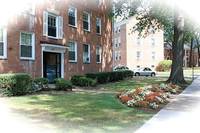 2nd image of 4407 4th Rd N APT 4