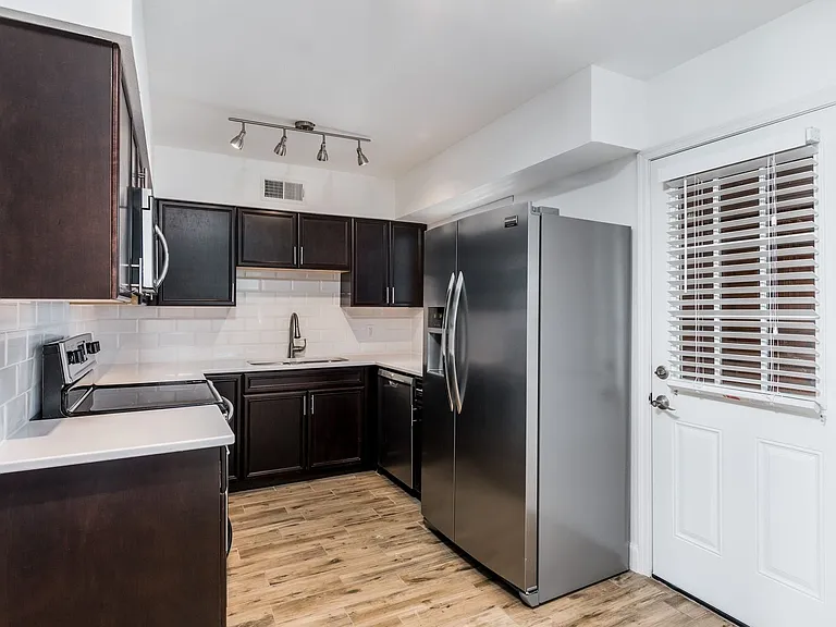 3718 E Glenrosa Ave #3 — Photo 14