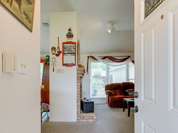 5th image of 2314 Tangleridge Ln