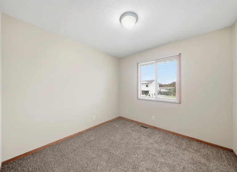 1907 W Apricot Ln — Photo 15