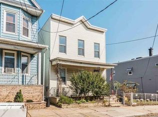 75 E 26th St, Bayonne, NJ 07002