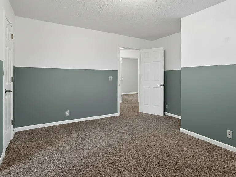 3016 Brantley Dr — Photo 5