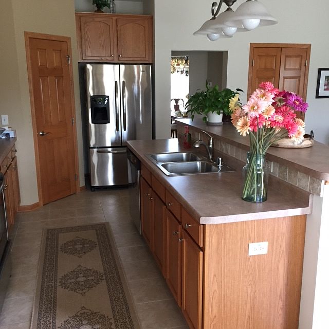 2nd image of 1721 Spring Meadow Ln