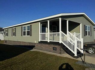 4223 Mohawk Pkwy, Niagara Falls, NY 14304