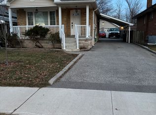 143 Ellington Dr #1, Toronto, ON