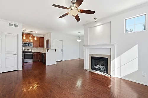 1941 S Pierpont Dr #2070 Photo 1