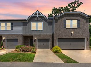 1021 McKee Ct, Columbia, TN 38401