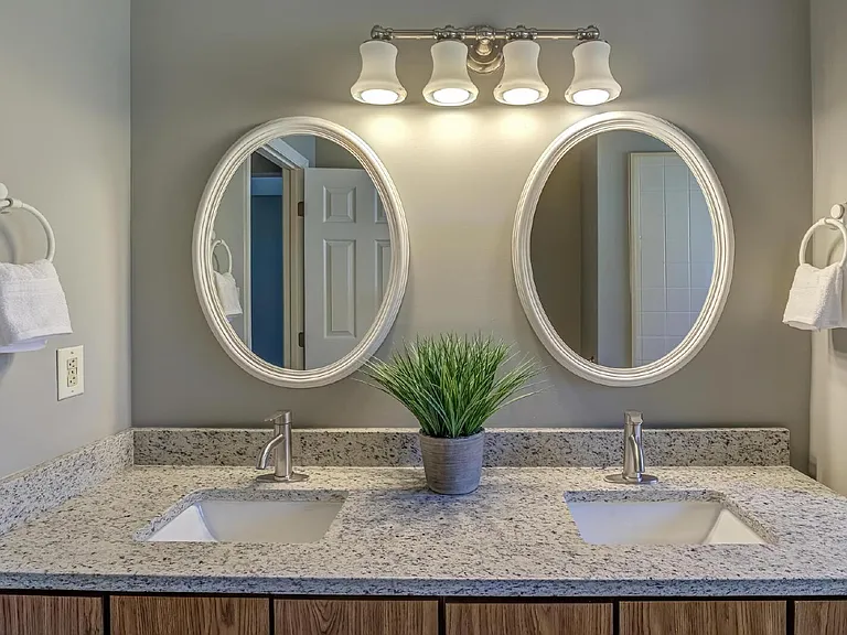 6020 Winterpointe Ln #102 — Photo 35