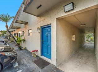 15389 S Dixie Hwy APT 38, Palmetto Bay, FL 33157