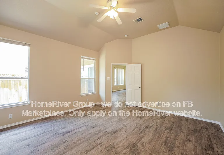 6763 Biscay Bay — Photo 4