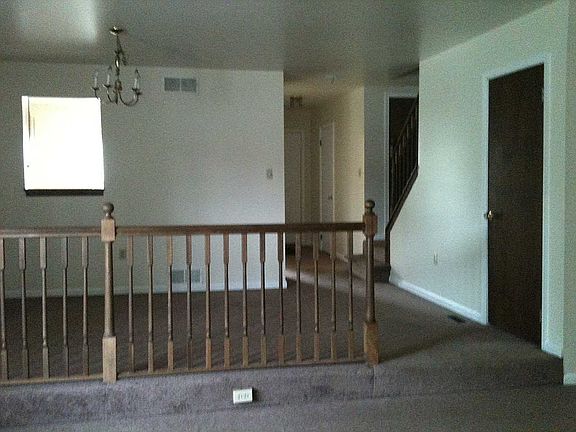 3rd image of 134 Cannonball Ln