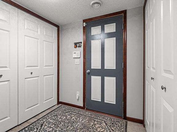 5th image of 5129 Scott Path