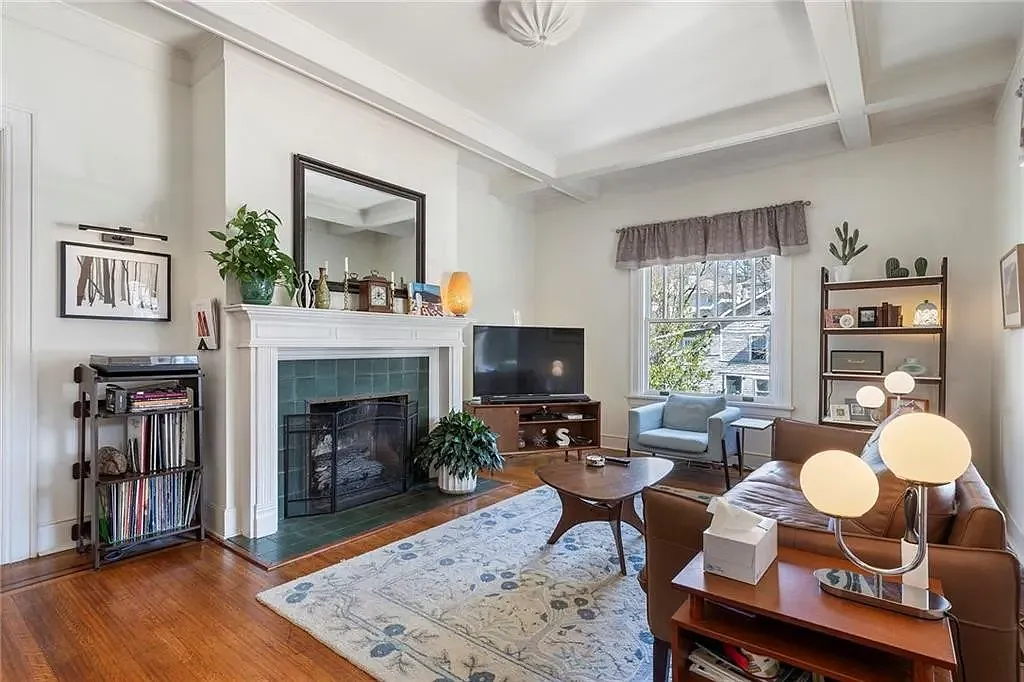 2 bed, $3,800 — Photo 4