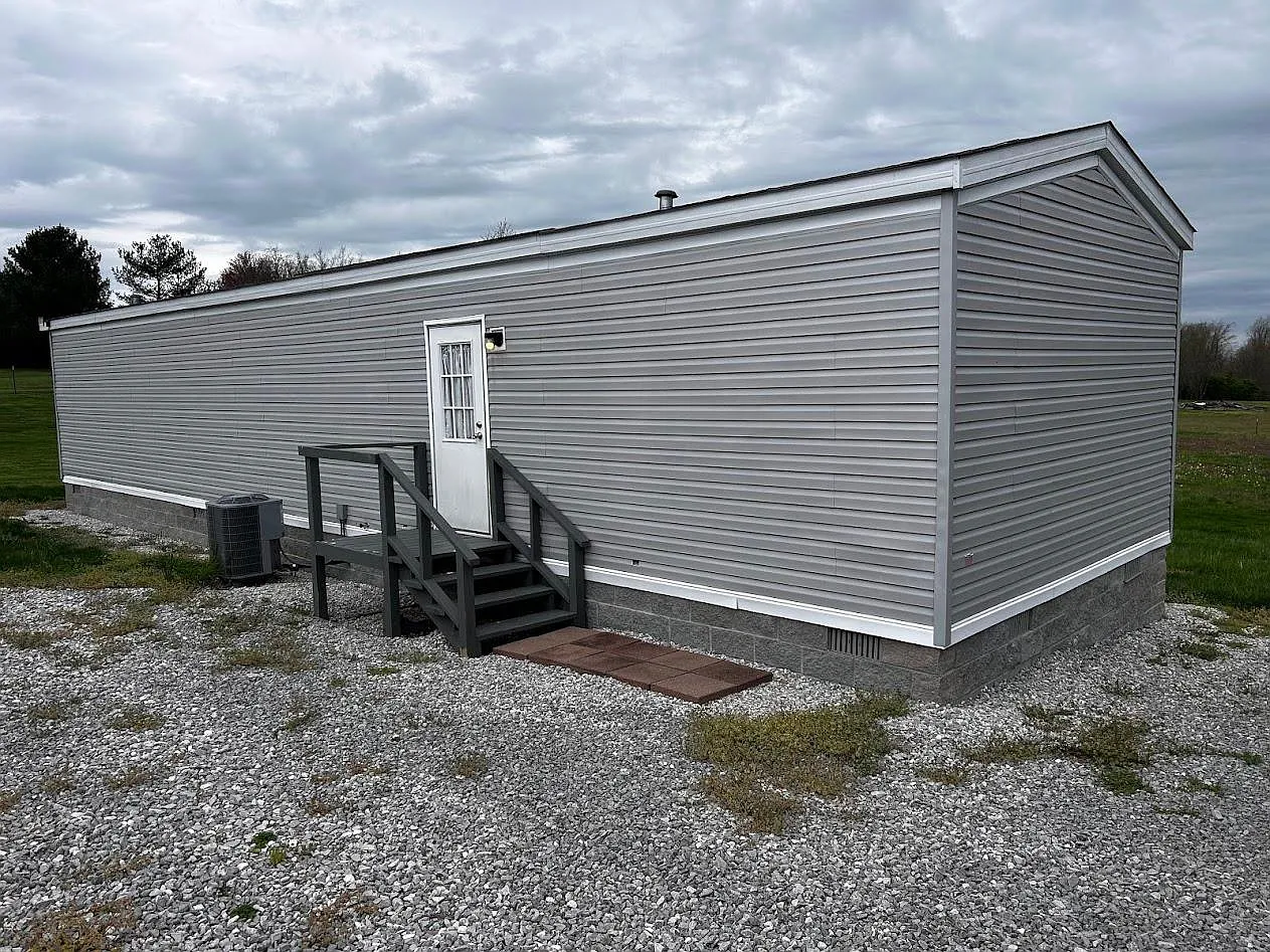 2 bed, 1000 sqft, $1,200 — Photo 4