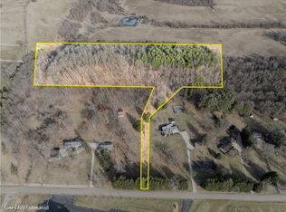 Pleasant Valley Rd NE, New Philadelphia, OH 44663