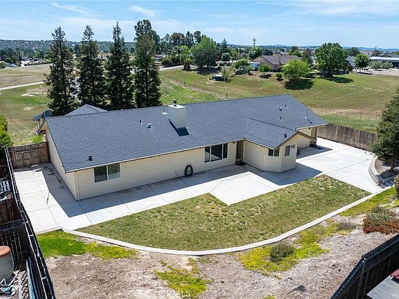 2nd image of 5575 Reindeer Pl