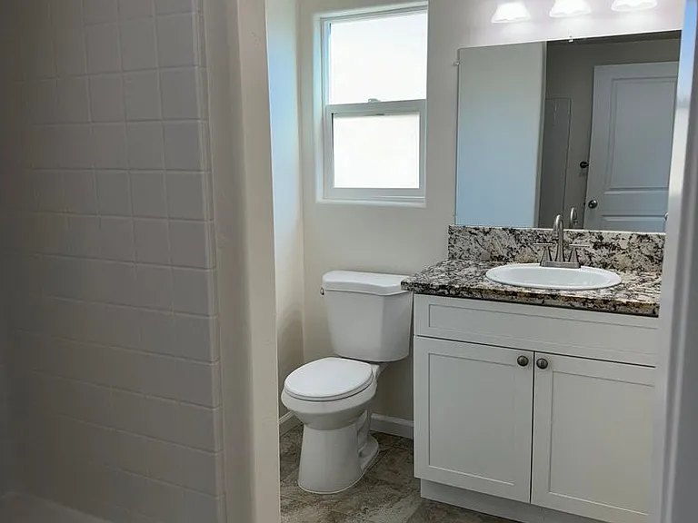 3205 Midway Dr — Photo 6