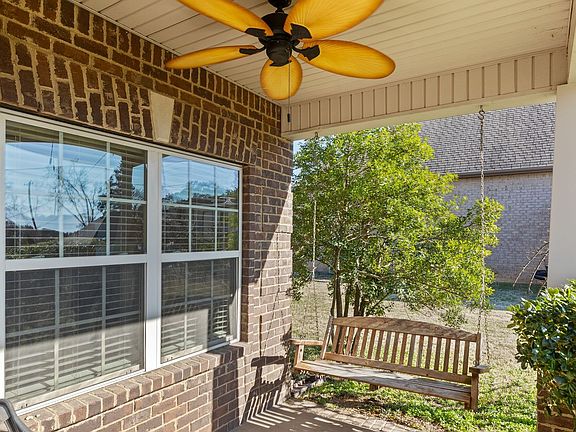5th image of 7814 Ellen Dr