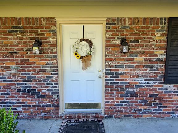 2nd image of 12506 Condor Dr