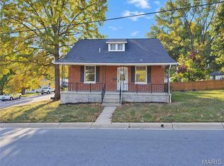 515 High St, Washington, MO 63090