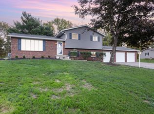 280 Wildwood Dr, Zanesville, OH 43701