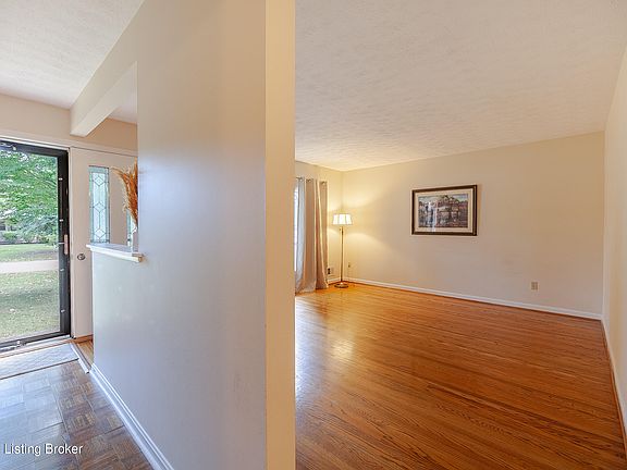 3rd image of 1608 Al Mara Cir
