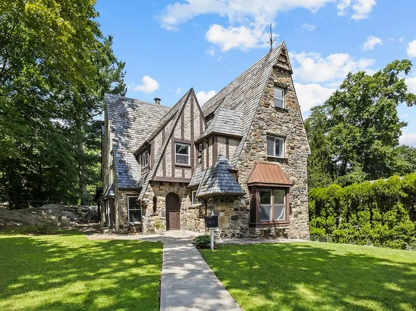 5237 Netherland Ave #1, Bronx, NY 10471