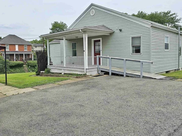 1311 W Virginia Ave, Clarksburg, WV 26301
