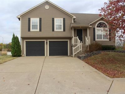 818 W Jack St, Lone Jack, MO, 64086