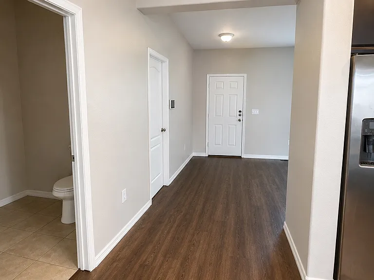 11017 Standing Stone Dr — Photo 3