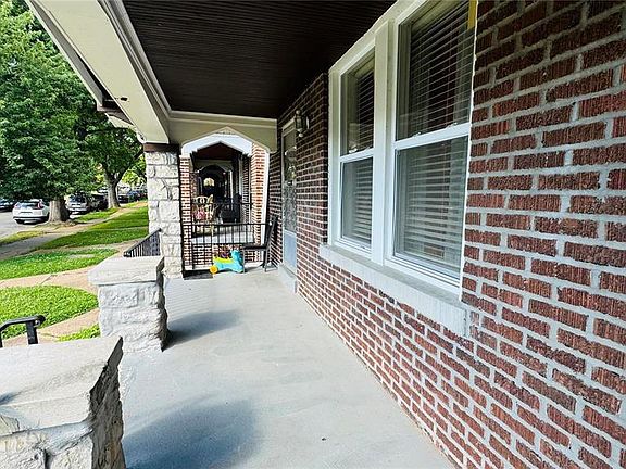 3rd image of 5044 Louisiana Ave
