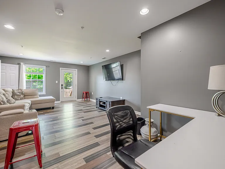 5123 D St SE — Photo 42