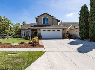 1044 Crestview St, Salinas, CA 93906