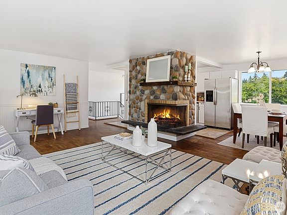 3rd image of 1708 S Visscher Street