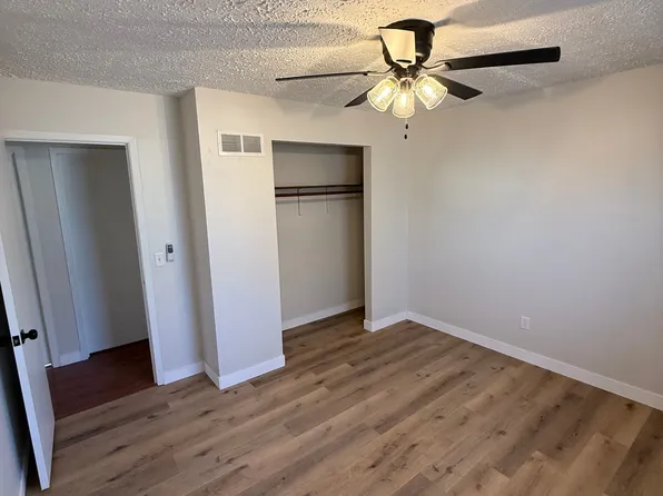 1909 W 58th St, Davenport, IA 52806