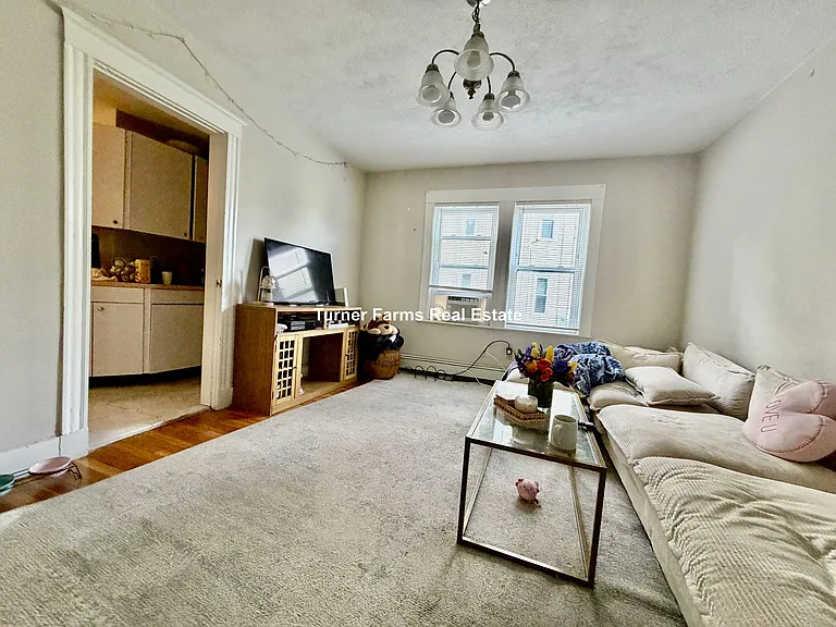 94 Heath St #1F — Photo 22