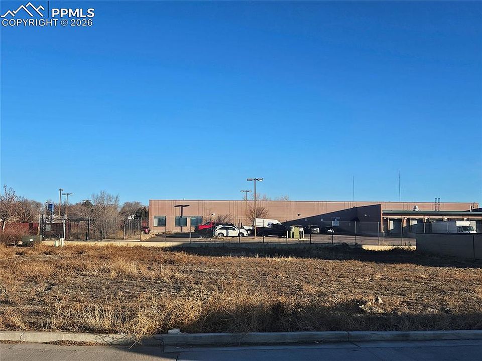 1st image of 855 Crane Ridge Dr