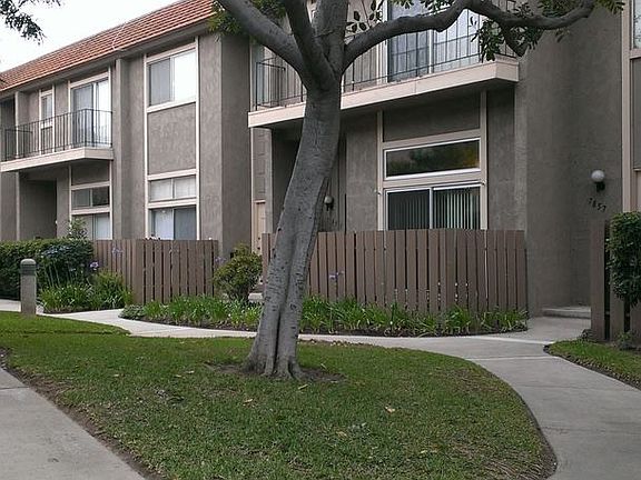 2nd image of 7851 Nightingale Way