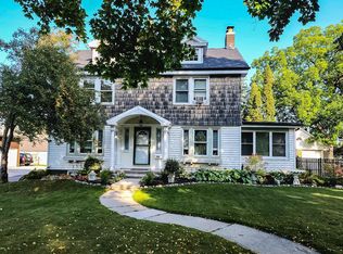 945 Lincoln Blvd, Manitowoc, WI 54220