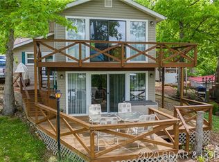 67 Sunshadow Rd, Sunrise Beach, MO 65079