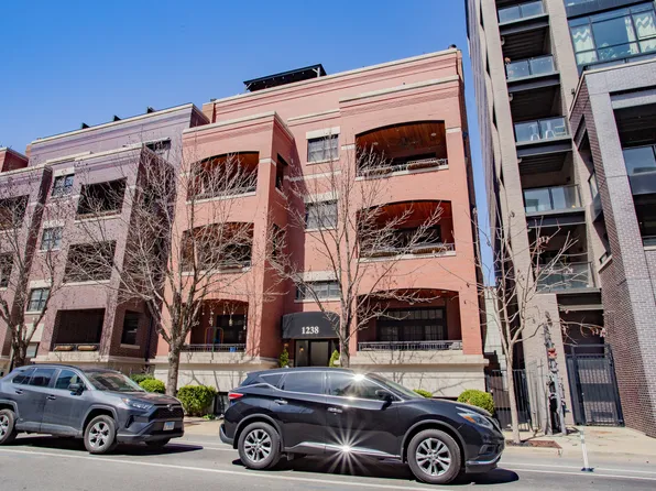 1238 W Jackson Blvd #3W, Chicago, IL 60607