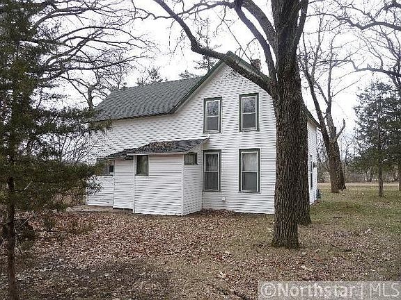 4th image of 29052 Dimaggio St NE