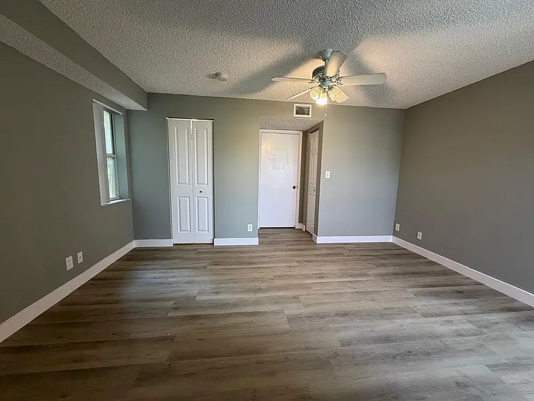 7670 Westwood Dr #715 — Photo 34