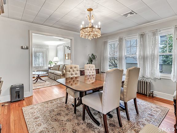 5th image of 12 Old Saugatuck Road