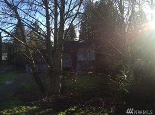 20040 32nd Ave NE, Lake Forest Park, WA 98155