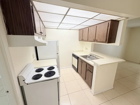 1500 N Congress Ave, West Palm Beach, FL